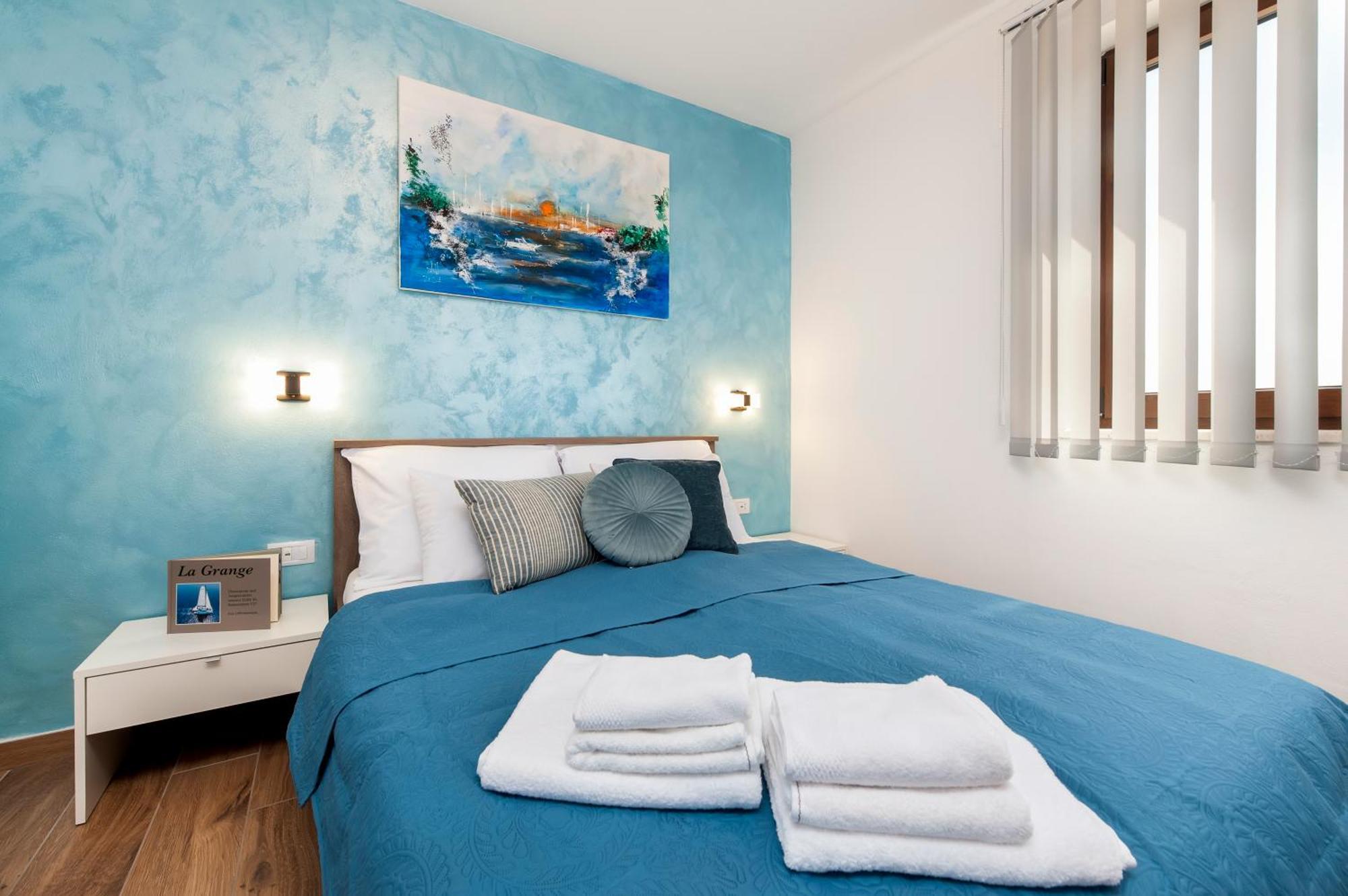 Apartman Lorena Rovigno Esterno foto